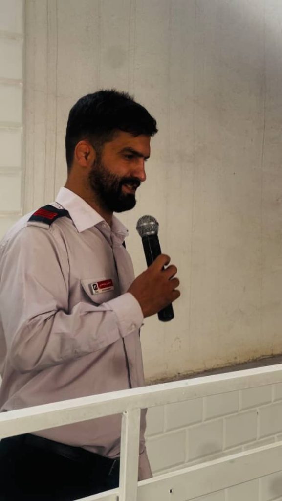 بزرگداشت روز آتش‌نشان در مدرسه